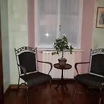 Elegante Dimora D' Epoca Dal Fascino Retro