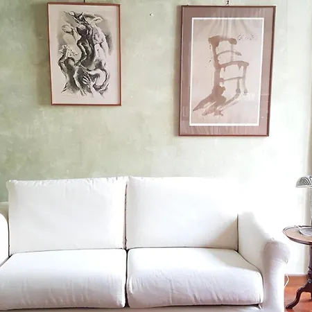 Elegante Dimora D' Epoca Dal Fascino Retro Appartement *