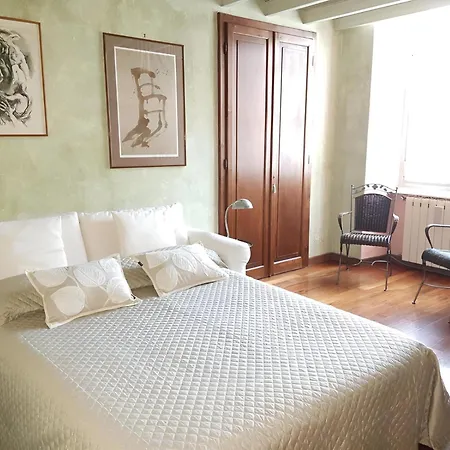 Appartement Elegante Dimora D' Epoca Dal Fascino Retro Turijn