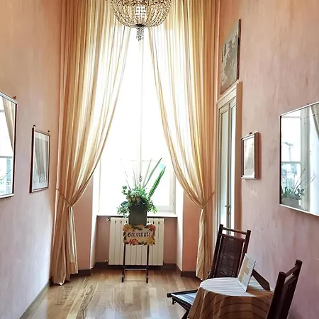 Appartement Elegante Dimora D' Epoca Dal Fascino Retro