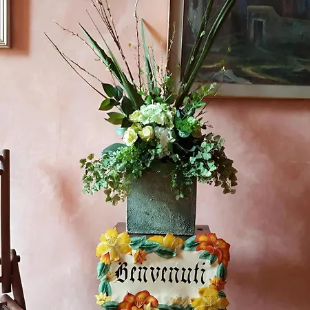 Elegante Dimora D' Epoca Dal Fascino Retro Turijn