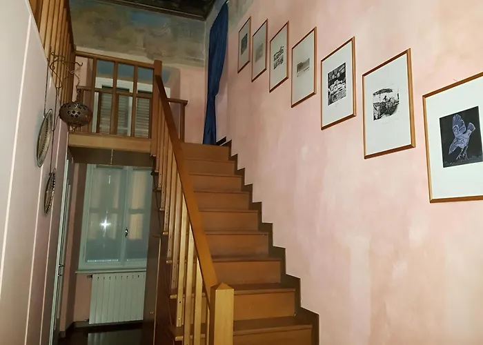 Elegante Dimora D' Epoca Dal Fascino Retrò * Turim