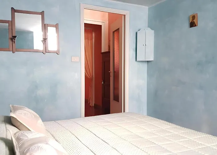 Apartamento Elegante Dimora D' Epoca Dal Fascino Retrò *
