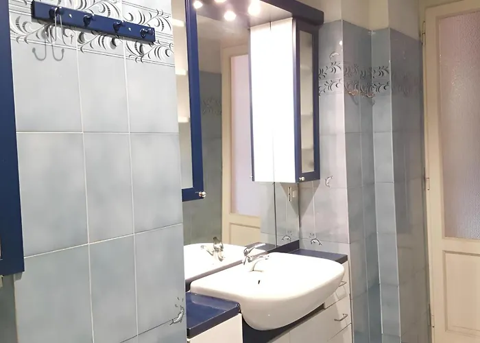 Apartamento Elegante Dimora D' Epoca Dal Fascino Retrò *