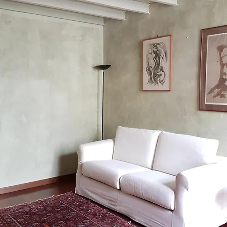 Elegante Dimora D' Epoca Dal Fascino Retro * Turin