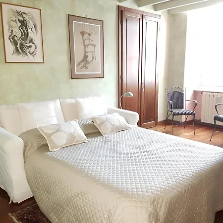 Elegante Dimora D' Epoca Dal Fascino Retro Apartment *