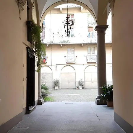 Elegante Dimora D' Epoca Dal Fascino Retro Turín