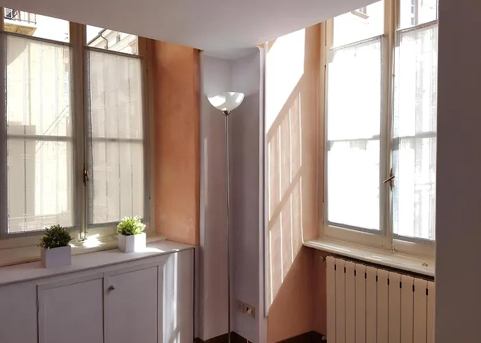 Elegante Dimora D' Epoca Dal Fascino Retro Apartment